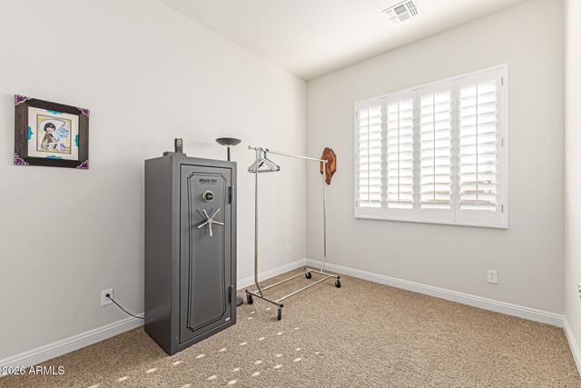 5703 W HEDGEHOG Place, Phoenix, AZ 85083