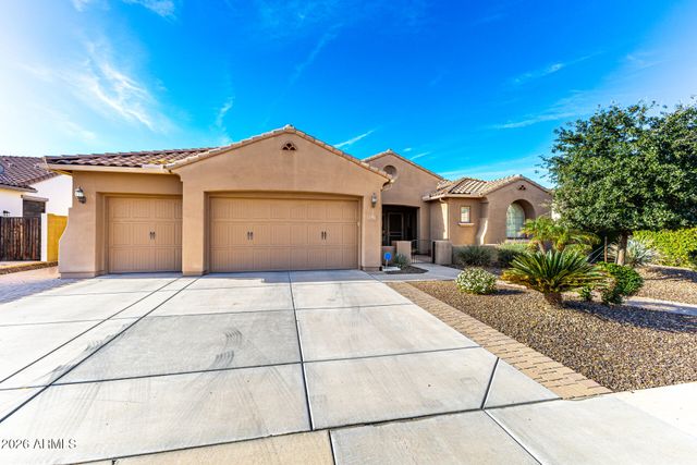 5703 W HEDGEHOG Place, Phoenix, AZ 85083