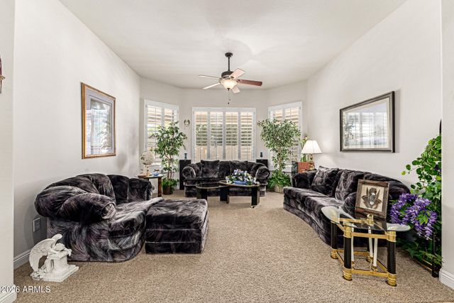 5703 W HEDGEHOG Place, Phoenix, AZ 85083