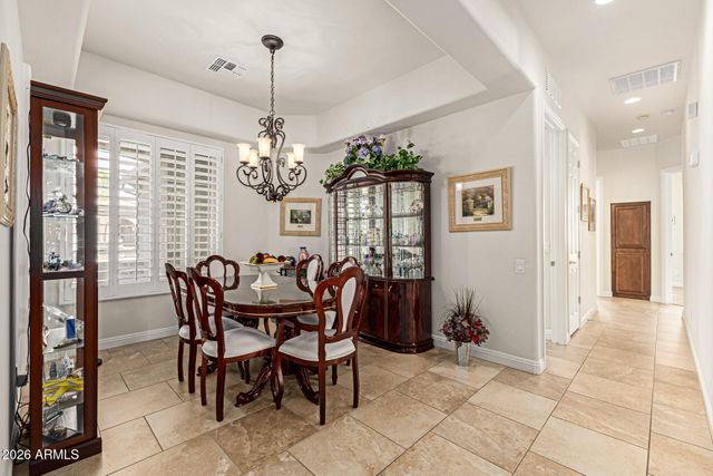 5703 W HEDGEHOG Place, Phoenix, AZ 85083