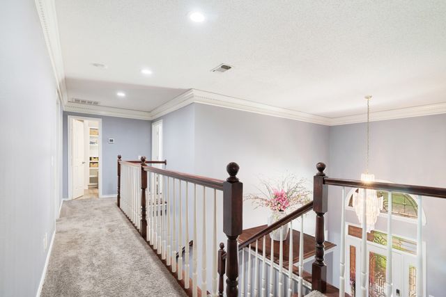 3035 Oak Creek Drive, Paris, TX 75462