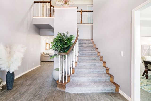3035 Oak Creek Drive, Paris, TX 75462