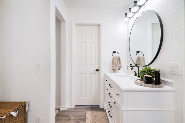 3035 Oak Creek Drive, Paris, TX 75462