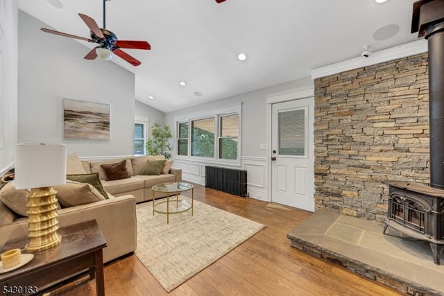 228 Miller Rd, Mahwah Twp., NJ 07430