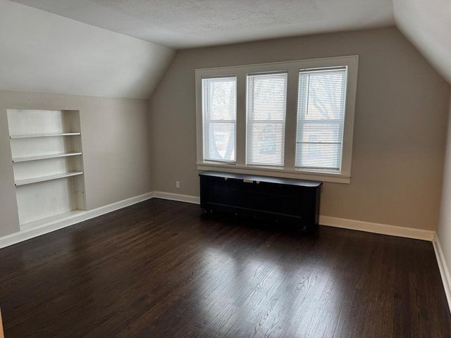 4709 W Leon TERRACE, Milwaukee, WI 53216