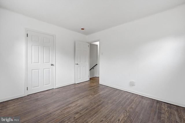 24 BARCLAY DR, Pennsville, NJ 08070