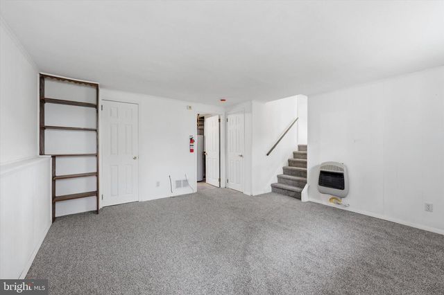 24 BARCLAY DR, Pennsville, NJ 08070