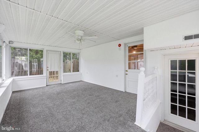 24 BARCLAY DR, Pennsville, NJ 08070