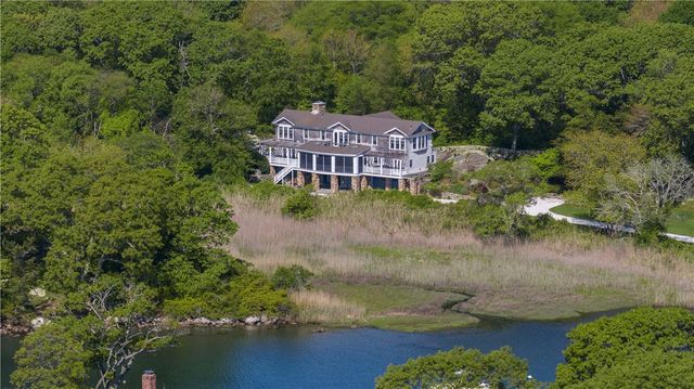 137 Cove Point East, Charlestown, RI 02813