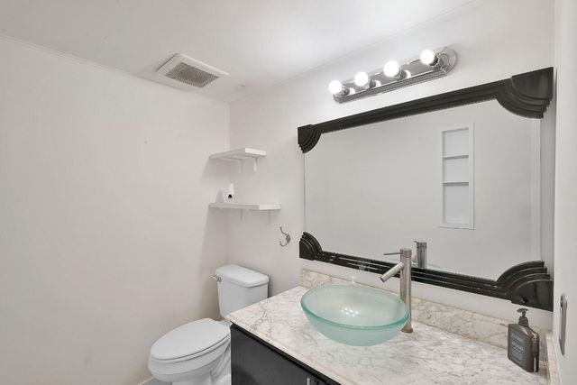 1170 N Federal Highway 106, Fort Lauderdale, FL 33304