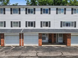 2005 Presidential Pky H76, Twinsburg, OH 44087