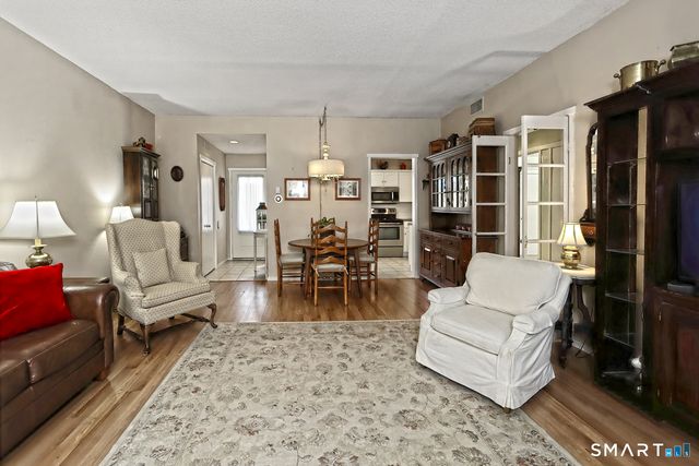 1041 Heritage Village A, Southbury, CT 06488