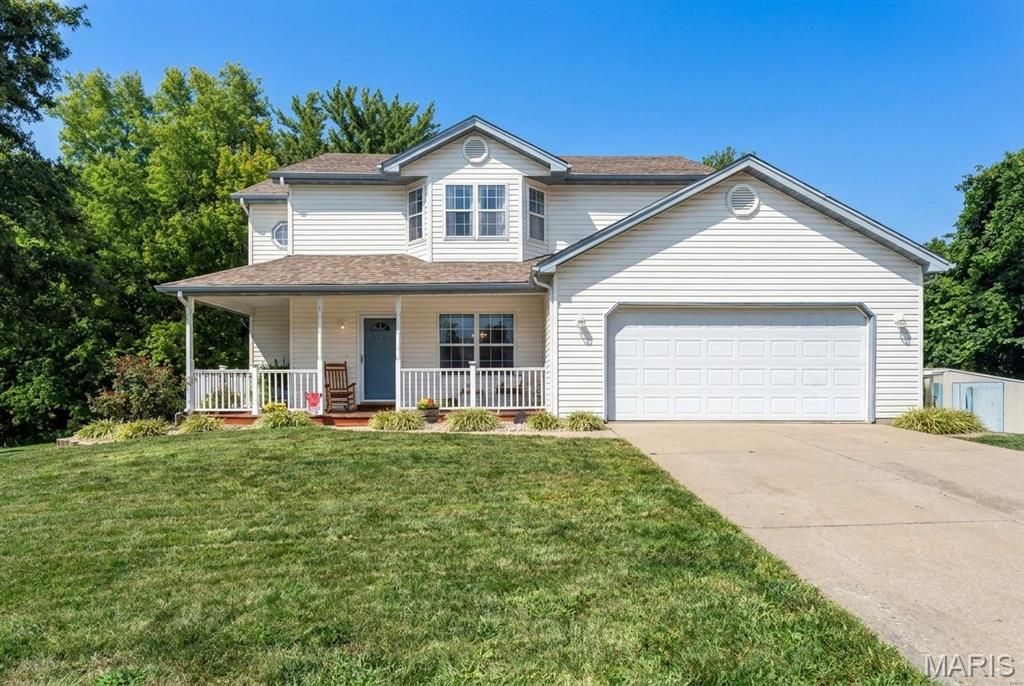 908 Amesbury Court, Belleville, IL 62221