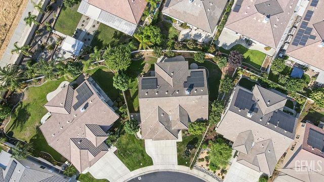 5704 Wisteria Valley Road, Bakersfield, CA 93306