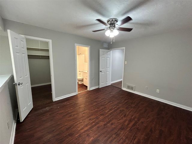 8723 Ilona 2, Houston, TX 77025