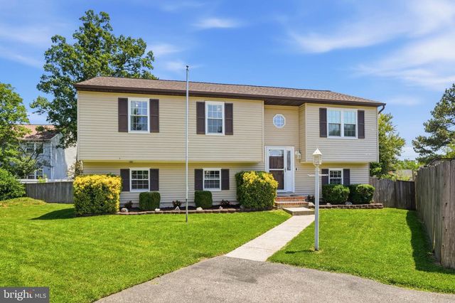 807 OAKWOOD RD, Glen Burnie, MD 21061