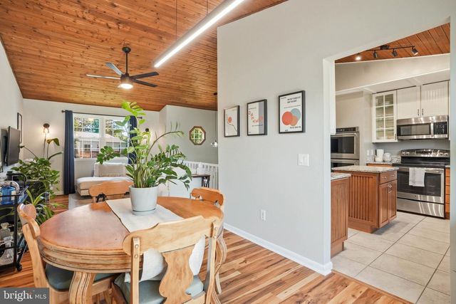 807 OAKWOOD RD, Glen Burnie, MD 21061