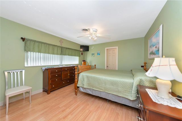 5407 3RD STREET W, Bradenton, FL 34207