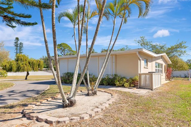 5407 3RD STREET W, Bradenton, FL 34207