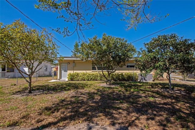 5407 3RD STREET W, Bradenton, FL 34207