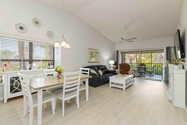 4482 WEYBRIDGE 62, Sarasota, FL 34235
