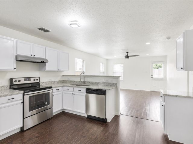 4816 Waterford Drive, Fort Worth, TX 76179