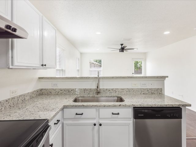 4816 Waterford Drive, Fort Worth, TX 76179