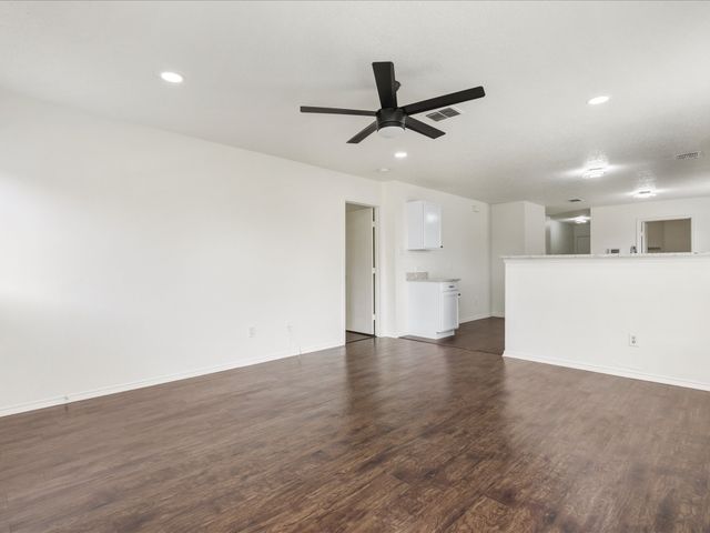 4816 Waterford Drive, Fort Worth, TX 76179
