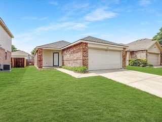 4816 Waterford Drive, Fort Worth, TX 76179