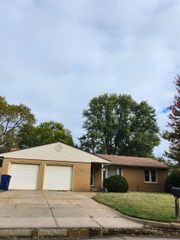 1530 W Webster St, Wichita, KS 67217