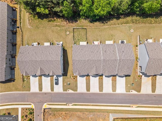 6710 Corryton Street, Flowery Branch, GA 30542