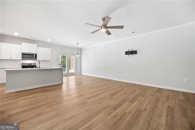 6710 Corryton Street, Flowery Branch, GA 30542