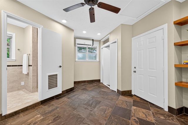 4628 Roseneath Drive A, Houston, TX 77021