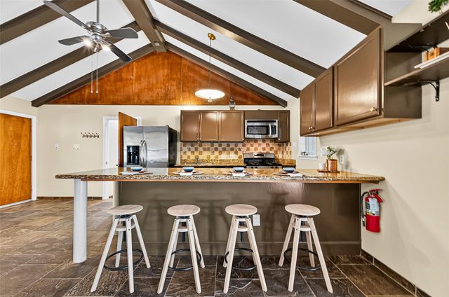 4628 Roseneath Drive A, Houston, TX 77021