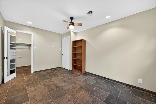 4628 Roseneath Drive A, Houston, TX 77021