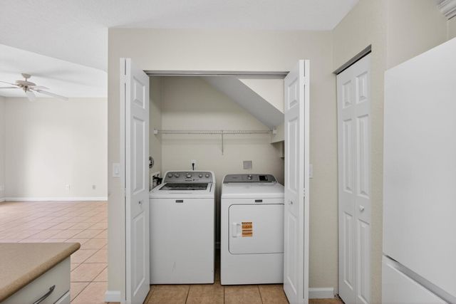 6549 Diamond Springs Terrace 2003, West Palm Beach, FL 33411