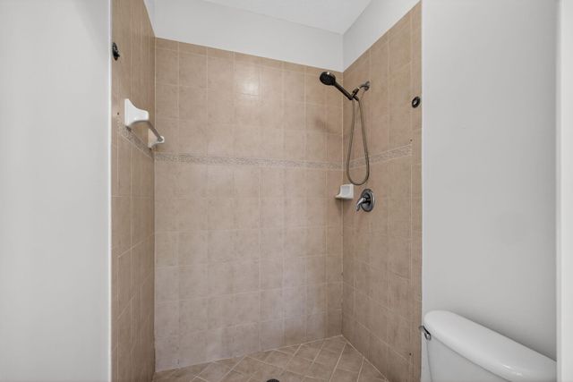 6549 Diamond Springs Terrace 2003, West Palm Beach, FL 33411