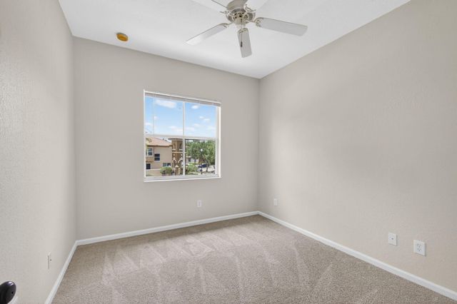6549 Diamond Springs Terrace 2003, West Palm Beach, FL 33411