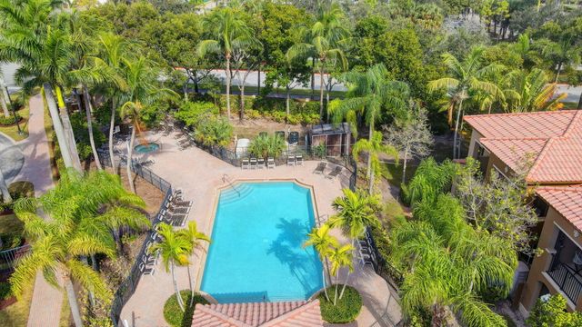 6549 Diamond Springs Terrace 2003, West Palm Beach, FL 33411