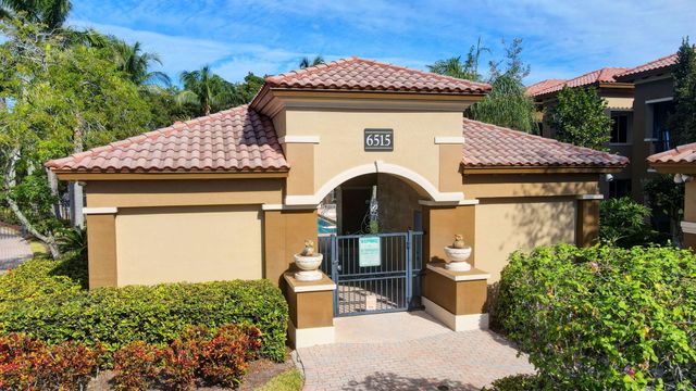 6549 Diamond Springs Terrace 2003, West Palm Beach, FL 33411