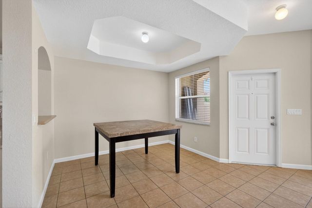 6549 Diamond Springs Terrace 2003, West Palm Beach, FL 33411