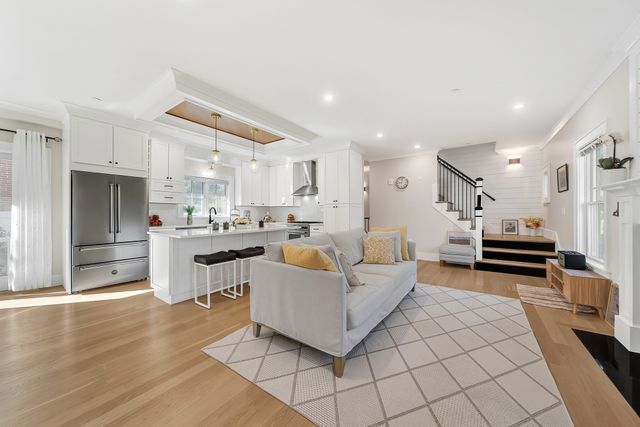 264 Pearl St. 2, Newton, MA 02458
