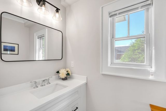 264 Pearl St. 2, Newton, MA 02458