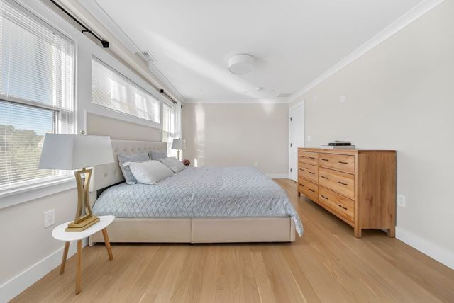 264 Pearl St. 2, Newton, MA 02458