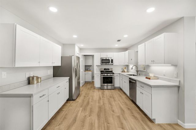 10726 Riverview Drive, Houston, TX 77042