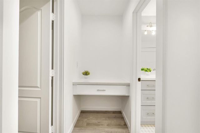 10726 Riverview Drive, Houston, TX 77042