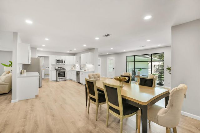 10726 Riverview Drive, Houston, TX 77042