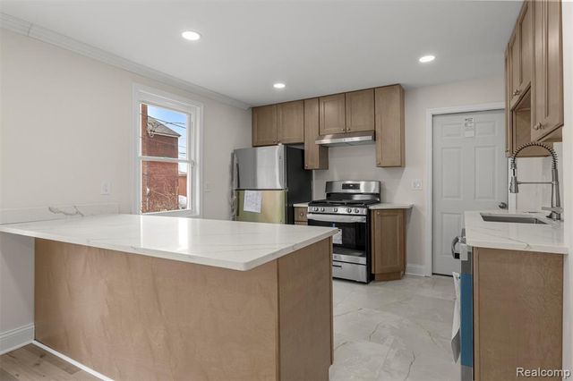 4535 Mead Street, Dearborn, MI 48126