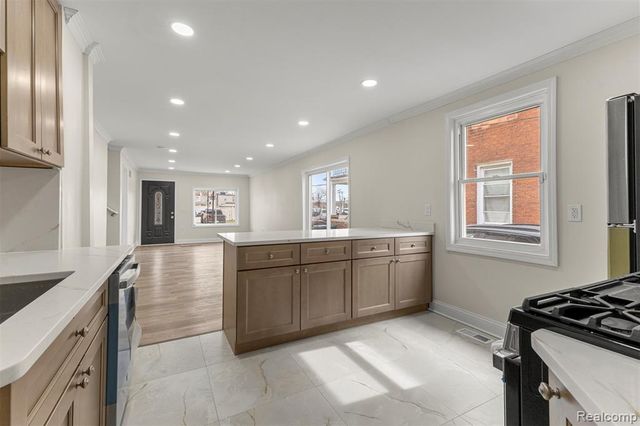 4535 Mead Street, Dearborn, MI 48126