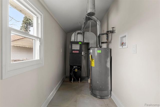 4535 Mead Street, Dearborn, MI 48126